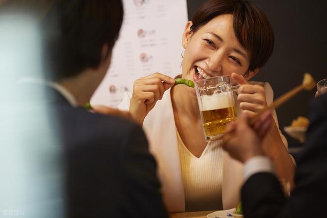 3次男子望而却步 女子：每次都是花我的钱不朽情缘游戏平台江苏31岁女子相亲见面(图3)